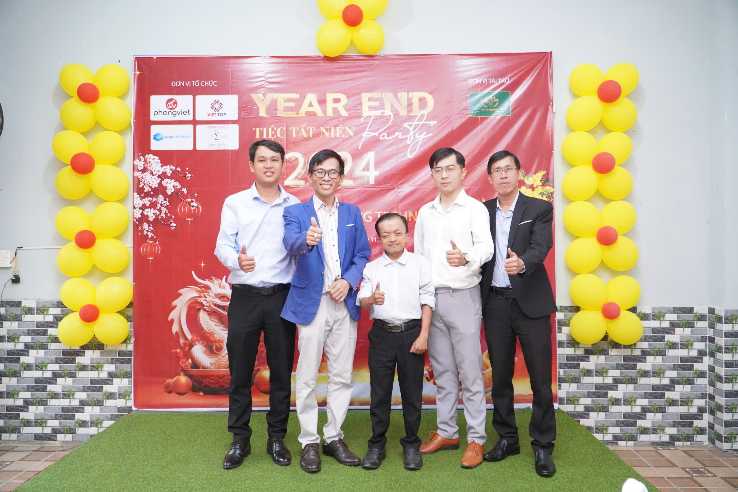 Tiệc Year-End Party Của Phong Việt Group Kết Nối, Cảm Ơn và Chào Đón Năm Mới